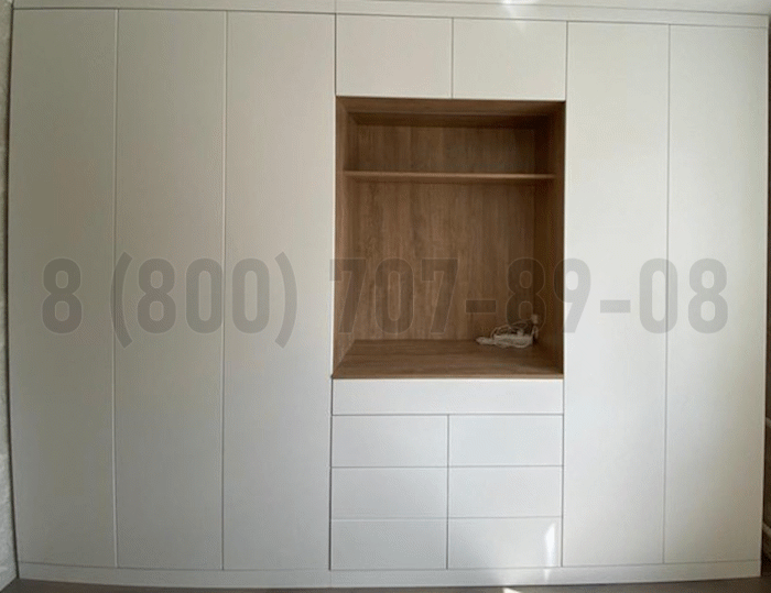 Белый шкаф в Кашире